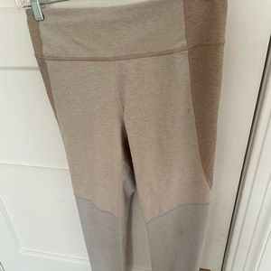 Outdoor Voices Compression leggings tri color